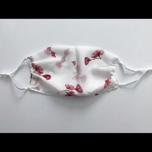 ❗️❗️SOLD ❗️❗️WASHABLE AND REUSABLE FACE MASK